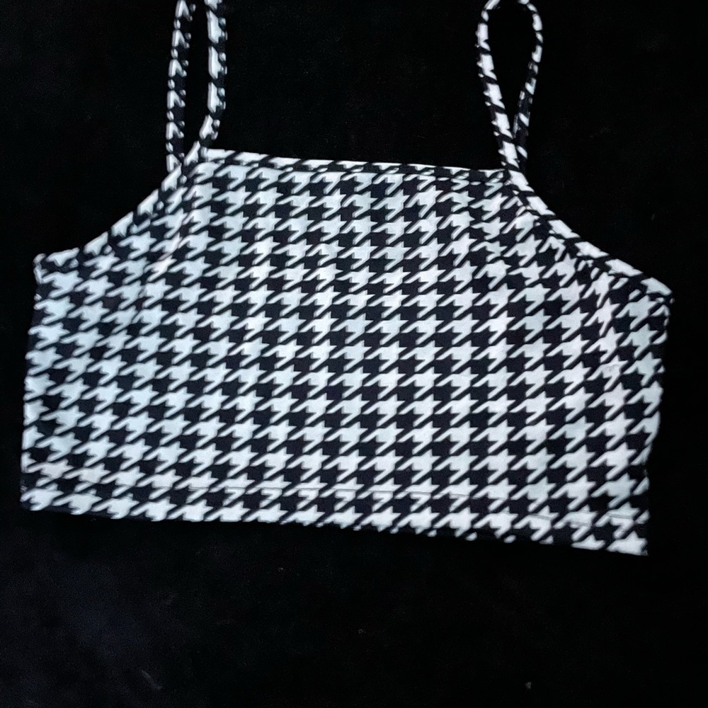 Chic Houndstooth Women's Tank Top